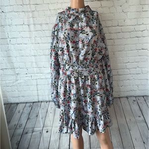 PrettyLittleThing Blue, Red, & Green floral Longsleeve zip down dress size 12